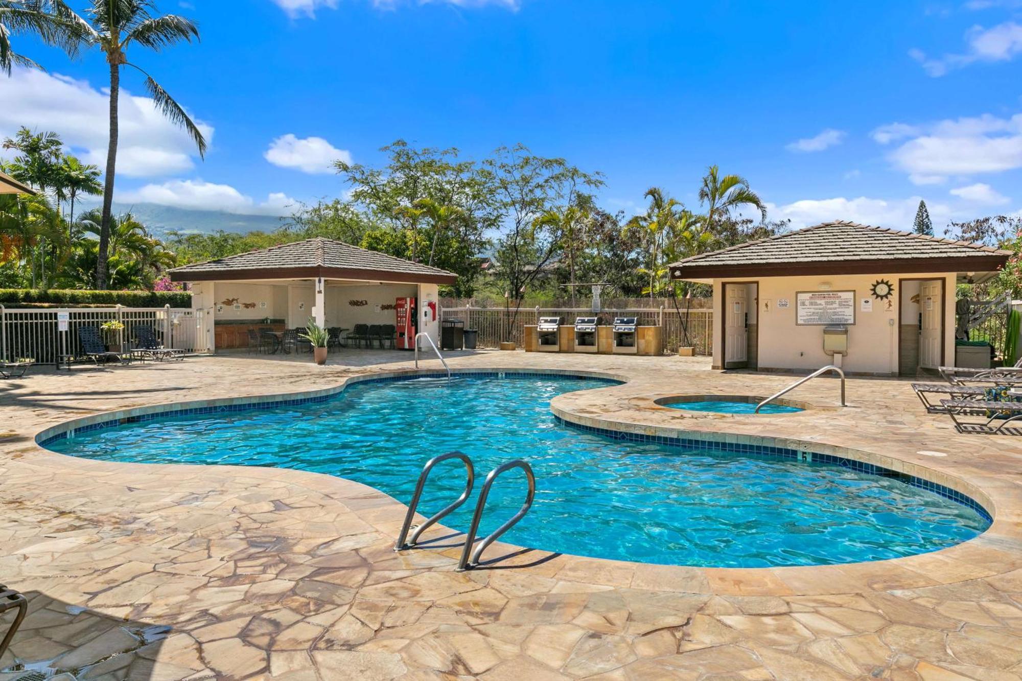Aparthotel Aston At The Maui Banyan à Wailea  Extérieur photo
