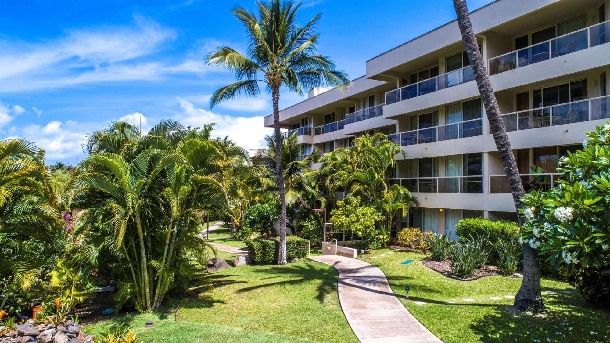 Aparthotel Aston At The Maui Banyan à Wailea  Extérieur photo