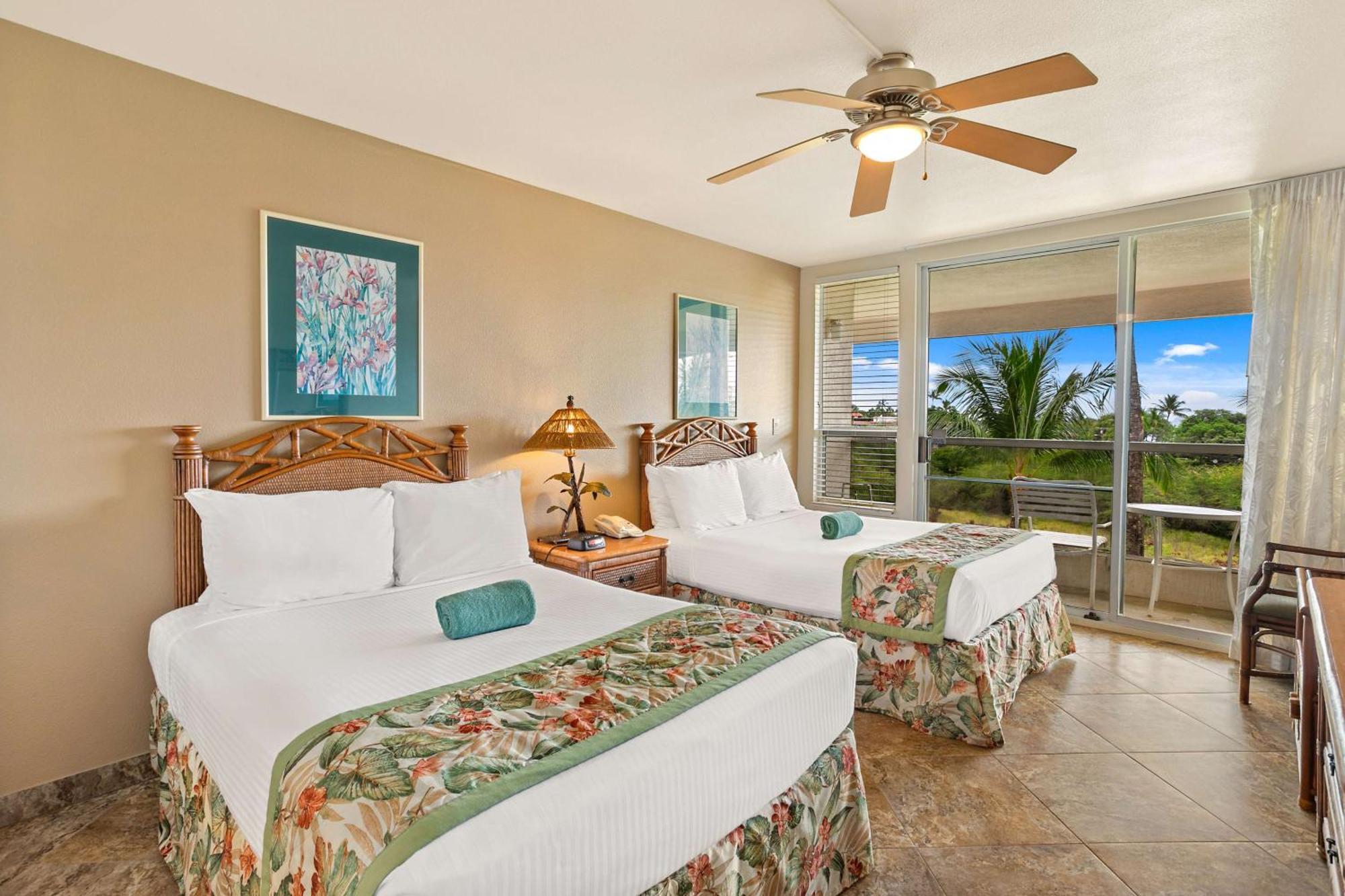 Aparthotel Aston At The Maui Banyan à Wailea  Extérieur photo
