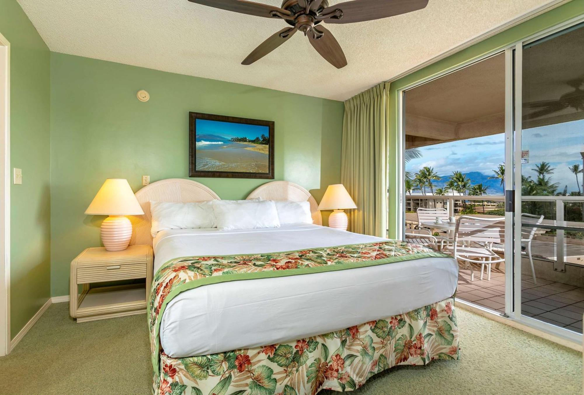 Aparthotel Aston At The Maui Banyan à Wailea  Extérieur photo